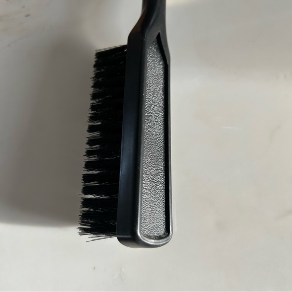 Vintage Horse Head Wooden Handle Brush - Picture 4 of 6